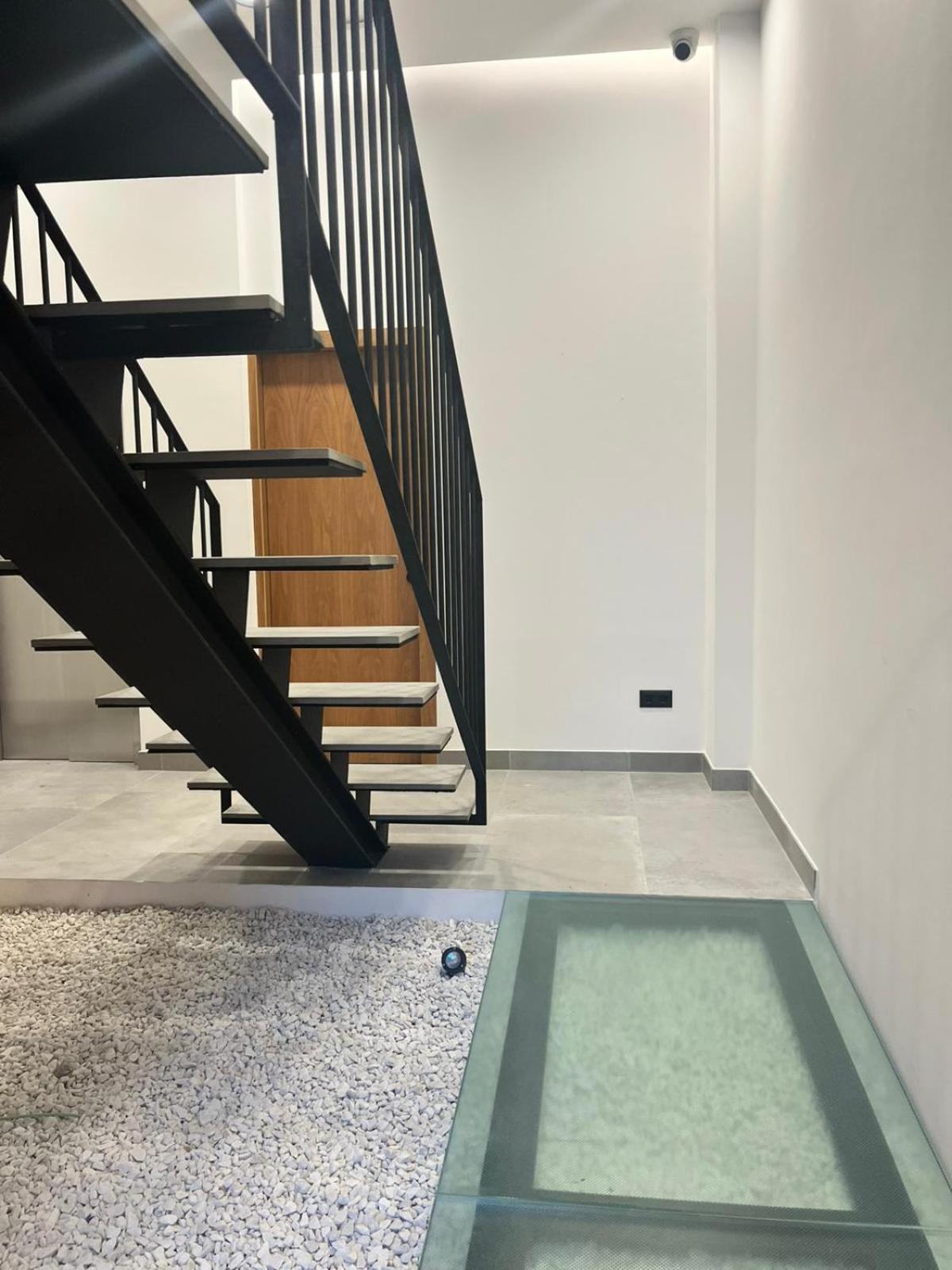 Moderno Costa 49 3-i *