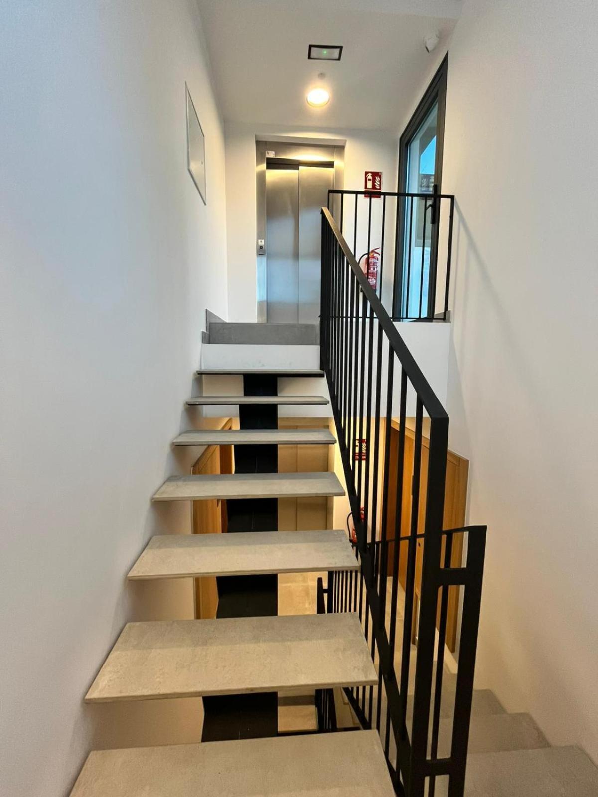 Moderno Costa 49 3-i